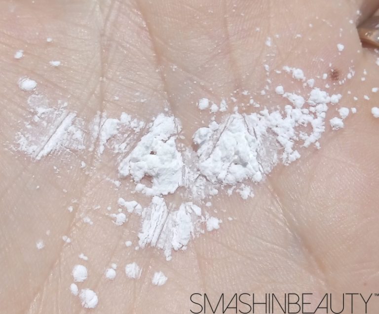 Ben Nye neutral set translucent setting powder REVIEW - SmashinBeauty